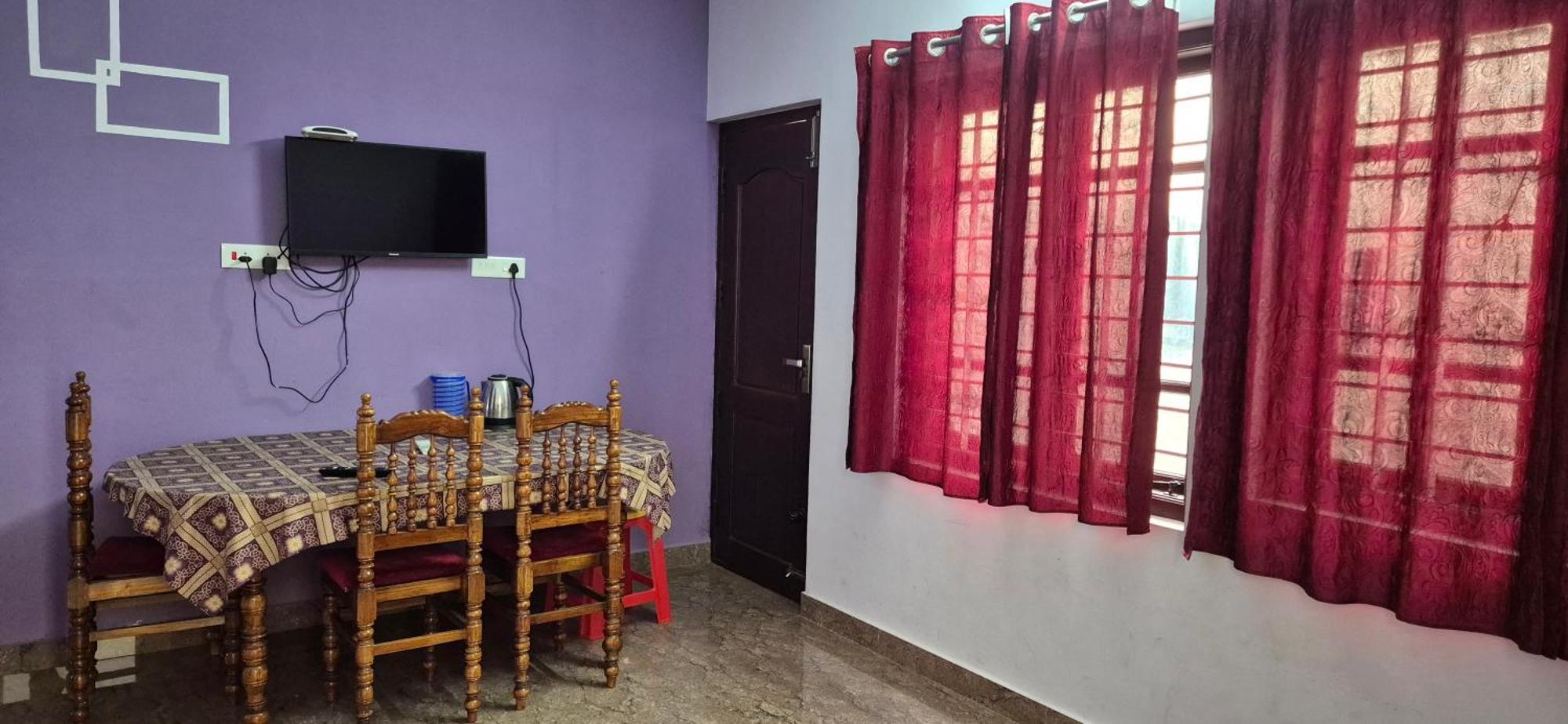 Karpagam Homestay Ooty Bagian luar foto